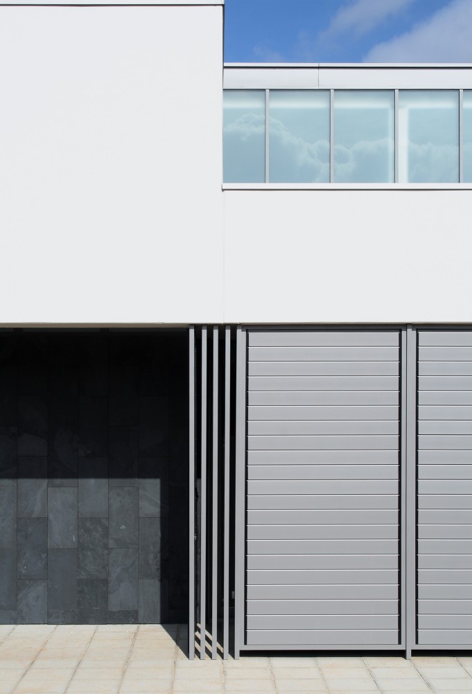 Extension and Renovation Works at the Social Center Mirasol / ONL Arquitectura
