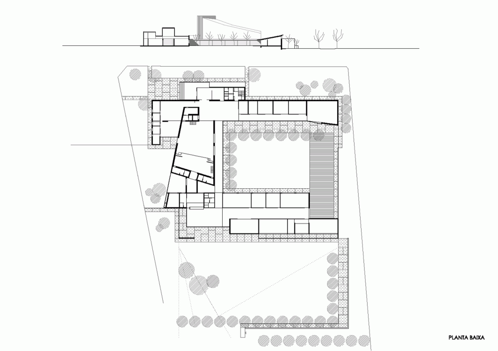 Extension and Renovation Works at the Social Center Mirasol / ONL Arquitectura