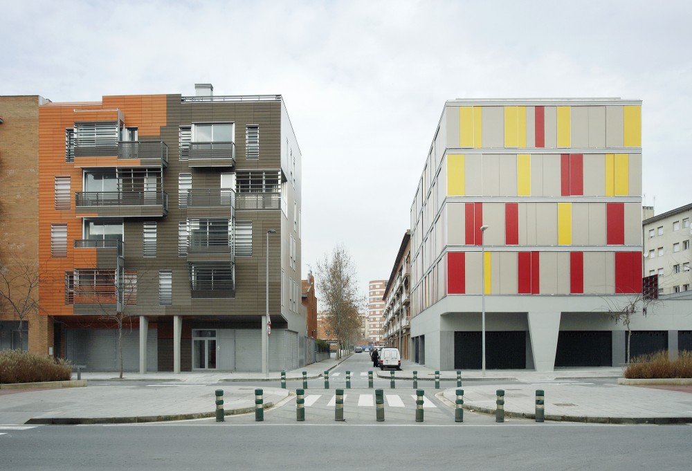 16 Social Housing for Granollers Town Hall / ONL Arquitectura
