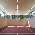 Sporthalle Landheim Bruettisellen / L3P Architects Sporthalle Landheim Bruettisellen / L3P Architects © Sabrina Scheja