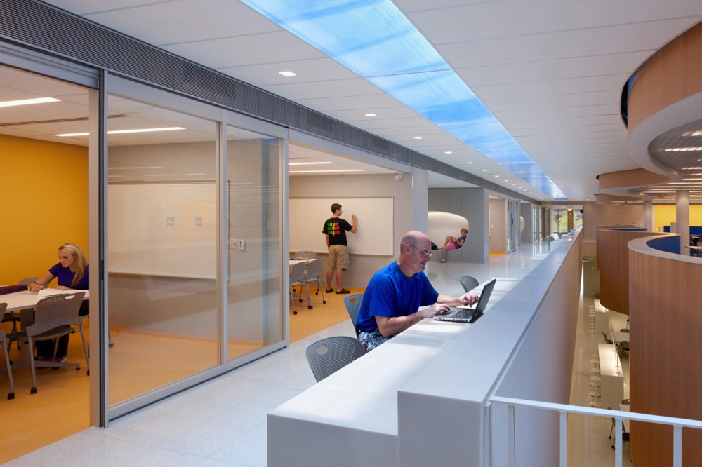 Lorain County Community College iLOFT / Sasaki Associates