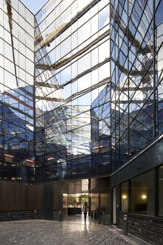 Irene Joliot Curie Residences / BE Hauvette + DATA [Architectes]