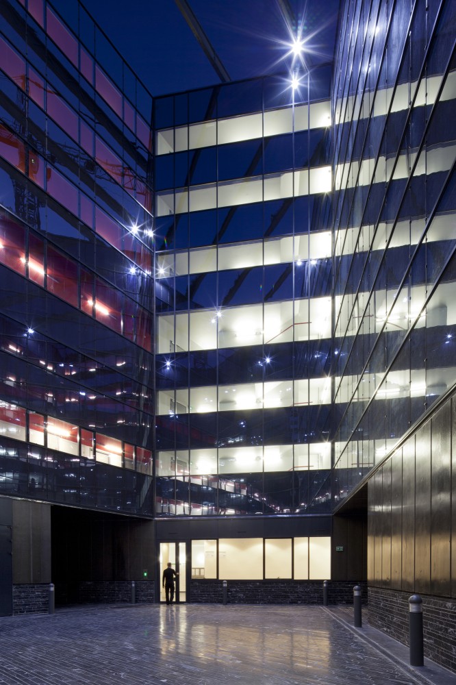 Irene Joliot Curie Residences / BE Hauvette + DATA [Architectes]