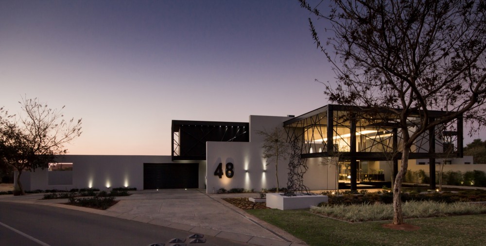 House Ber / Nico van der Meulen Architects