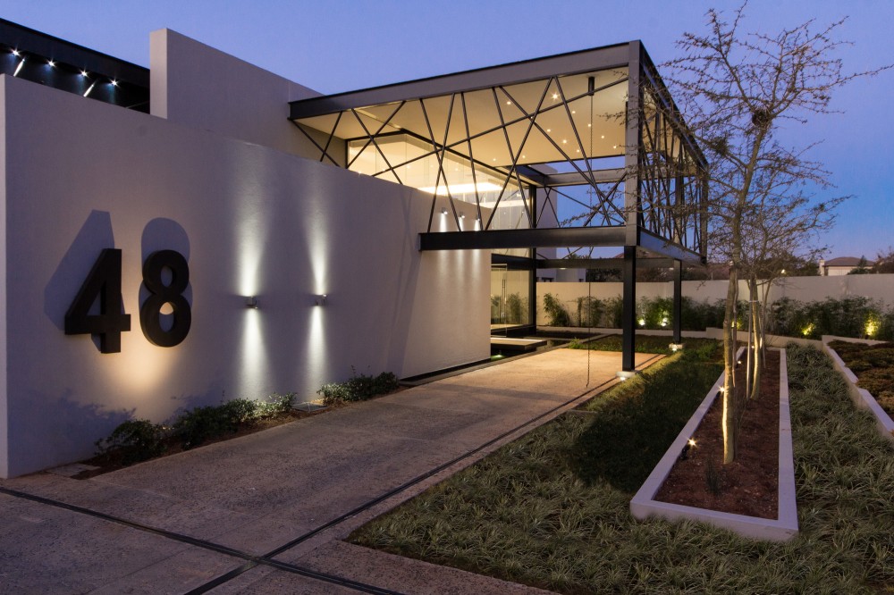 House Ber / Nico van der Meulen Architects