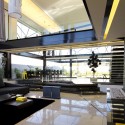 House Ber / Nico van der Meulen Architects © Victoria Pilcher
