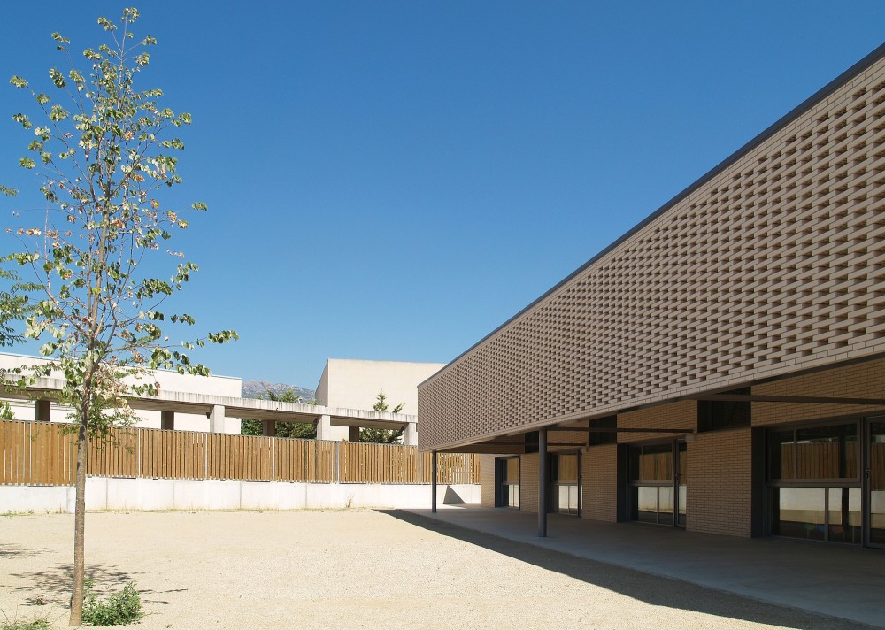 La Baldufa Kindergarten / ONL Arquitectura