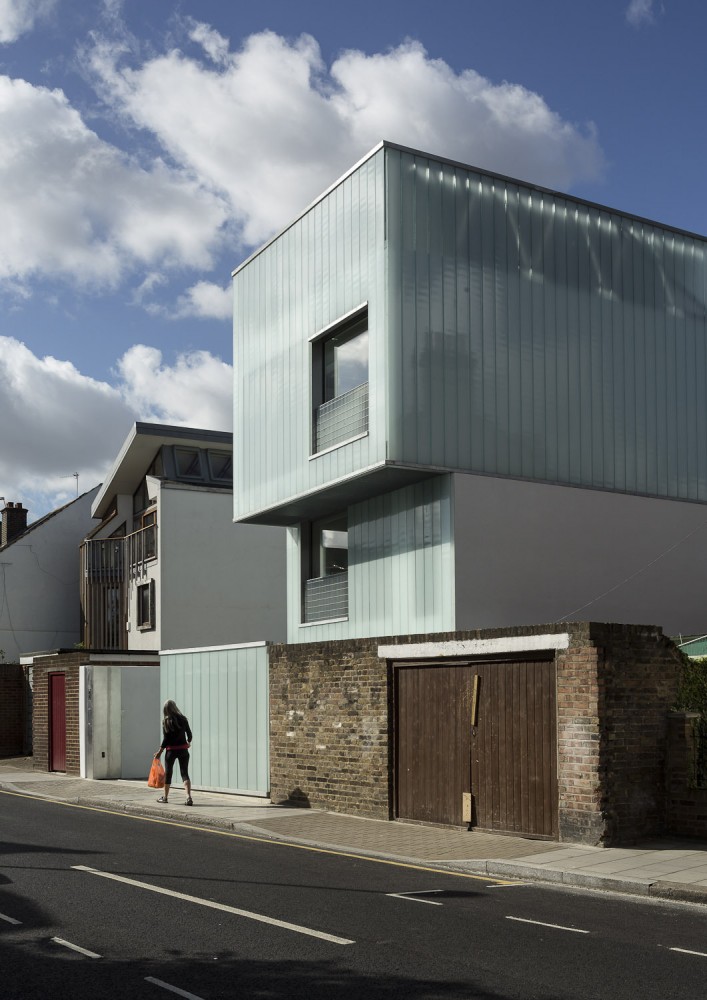 Slip House / Carl Turner Architects