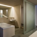 Slip House / Carl Turner Architects Slip House / Carl Turner Architects © Tim Crocker