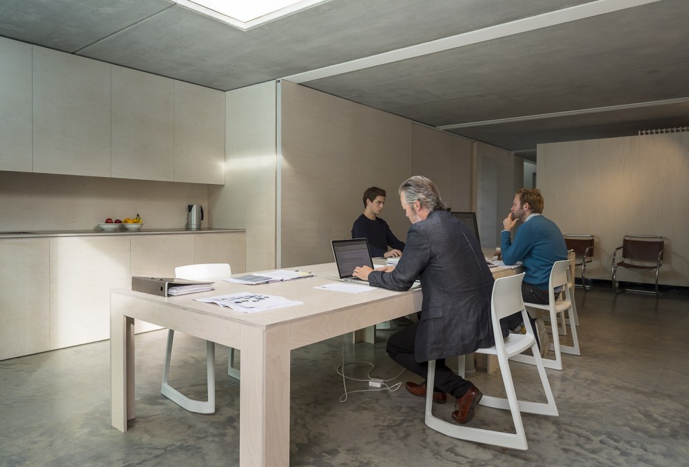 Slip House / Carl Turner Architects