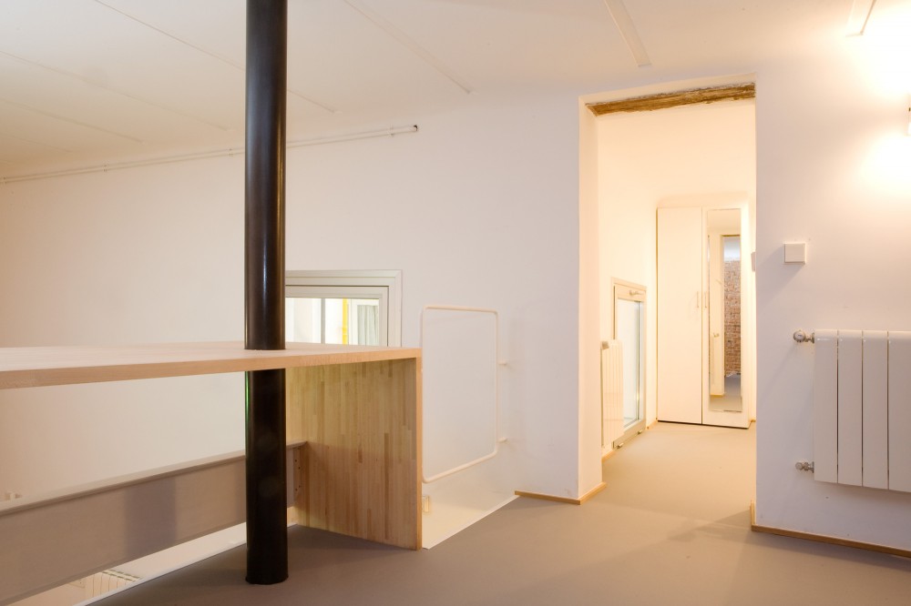 Loft Andrés Borrego / Beriot, Bernardini Arquitectos