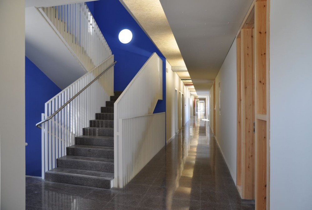 Secondary School Pla Marcel / Lluís Vendrell