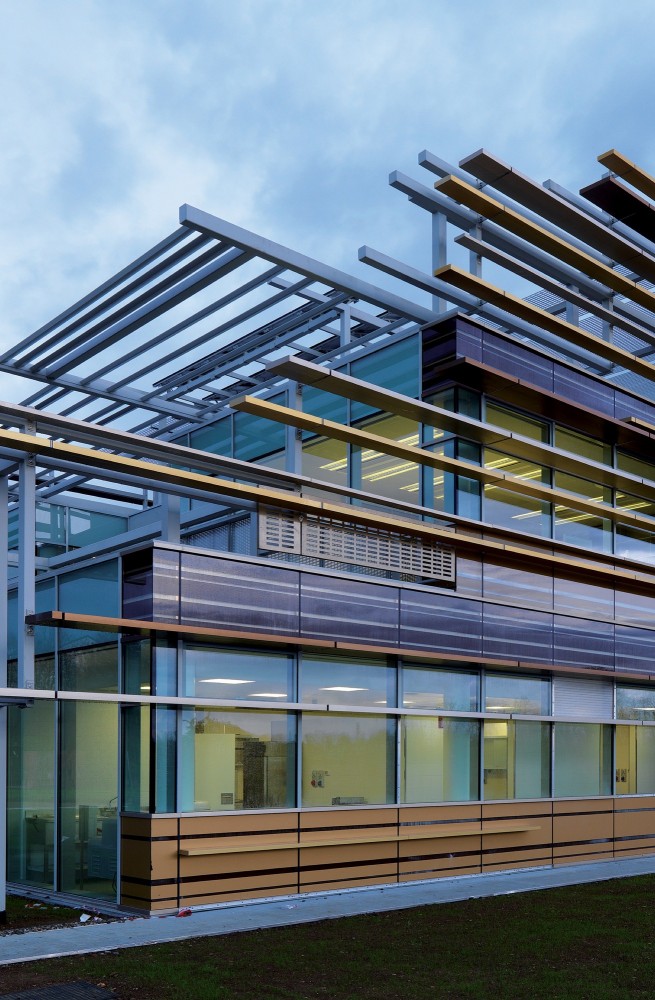 3M Italia Headquarters / Mario Cucinella Architects