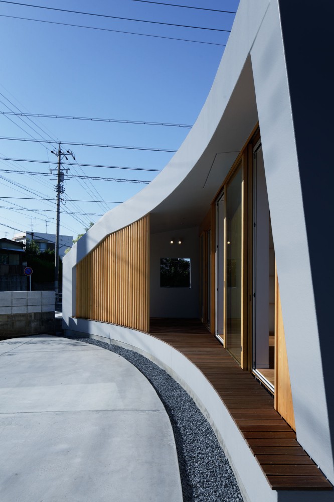 House H / mattch