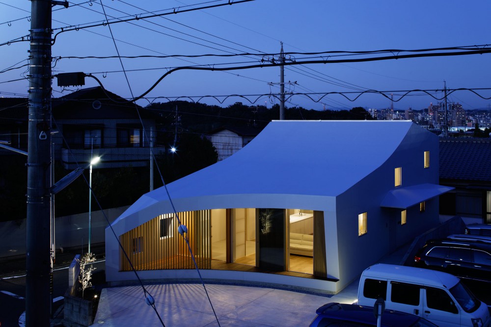 House H / mattch