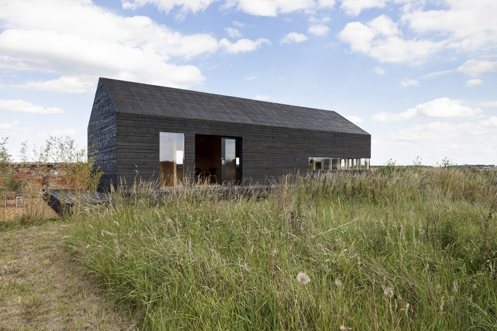 Stealth Barn / Carl Turner Architects