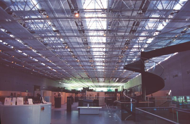 Norman Foster’s Sainsbury Centre Listed