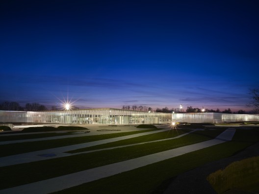 Louvre Lens / SANAA + Imrey Culbert (4)