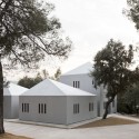 Colonial Viladoms Houses / OAB Colonial Viladoms Houses / OAB © Alejo Bague