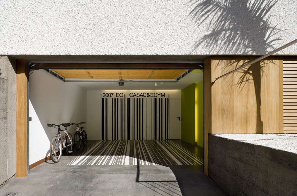 C&E House / Equipo Olivares Arquitectos