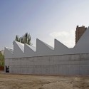 C.E.I.P Multi use Room / Raúl del Valle C.E.I.P Multi use Room / Raúl del Valle © Miguel de Guzmán