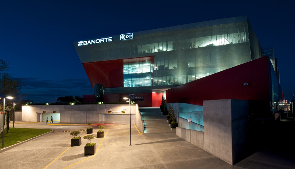 Banorte Building / LeNoir & Asoc. Estudio de Arquitectura