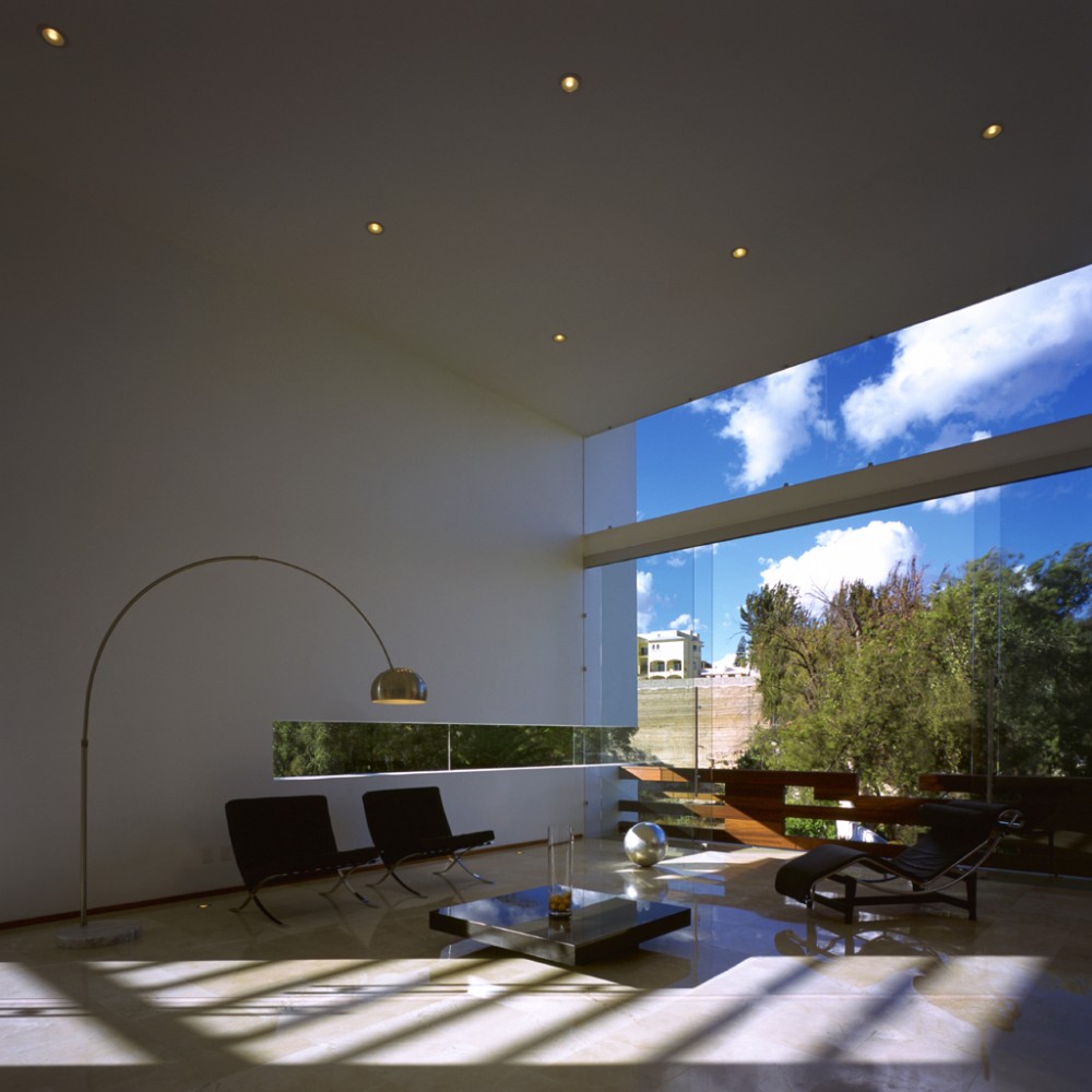Cube House / Agraz Architects