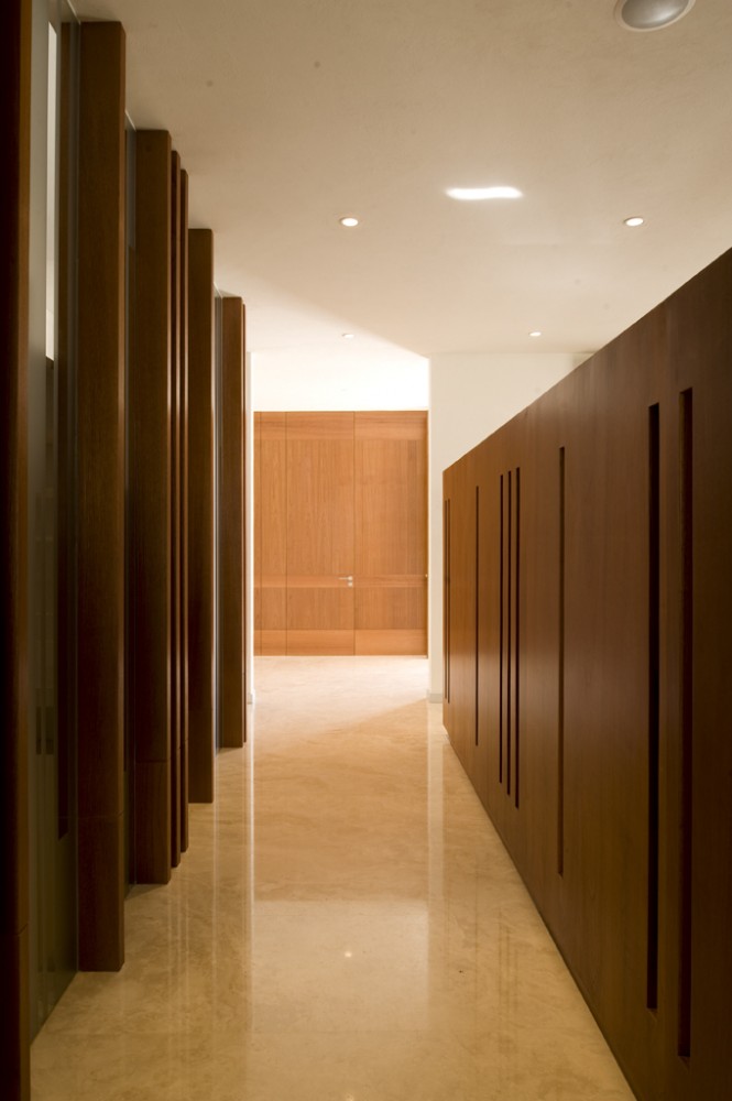 HG House / Agraz Architects