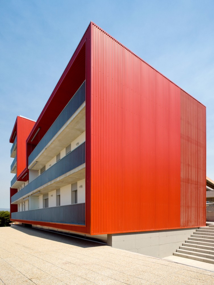 Social Housing Building in Tarragona / Aguilera Guerrero