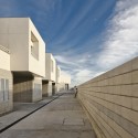 Casa Cuartel Guardia Civil de Malpartida de Plasencia / MUDAARQUITECTURA Casa Cuartel Guardia Civil de Malpartida de Plasencia / MUDAARQUITECTURA © Juan Carlos Quindós