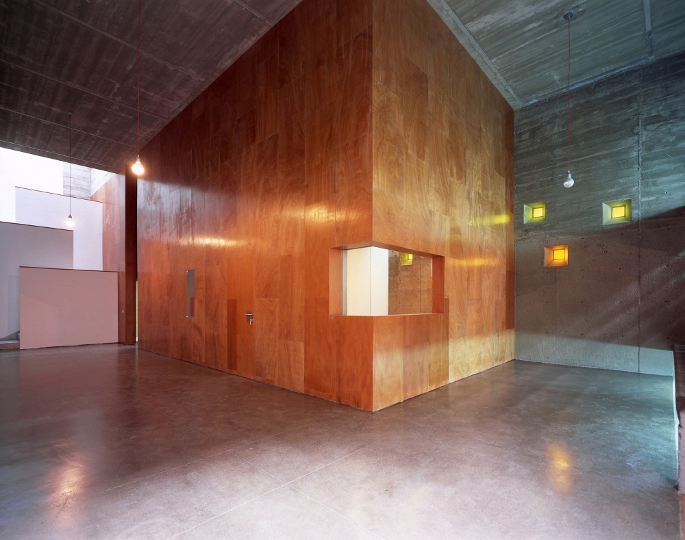 Mary Immaculate Parish Hall / Equipo Olivares Arquitecto
