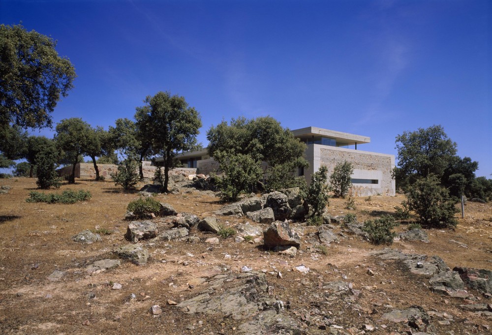 Skyline House / Jesus Aparicio Architecture Studio