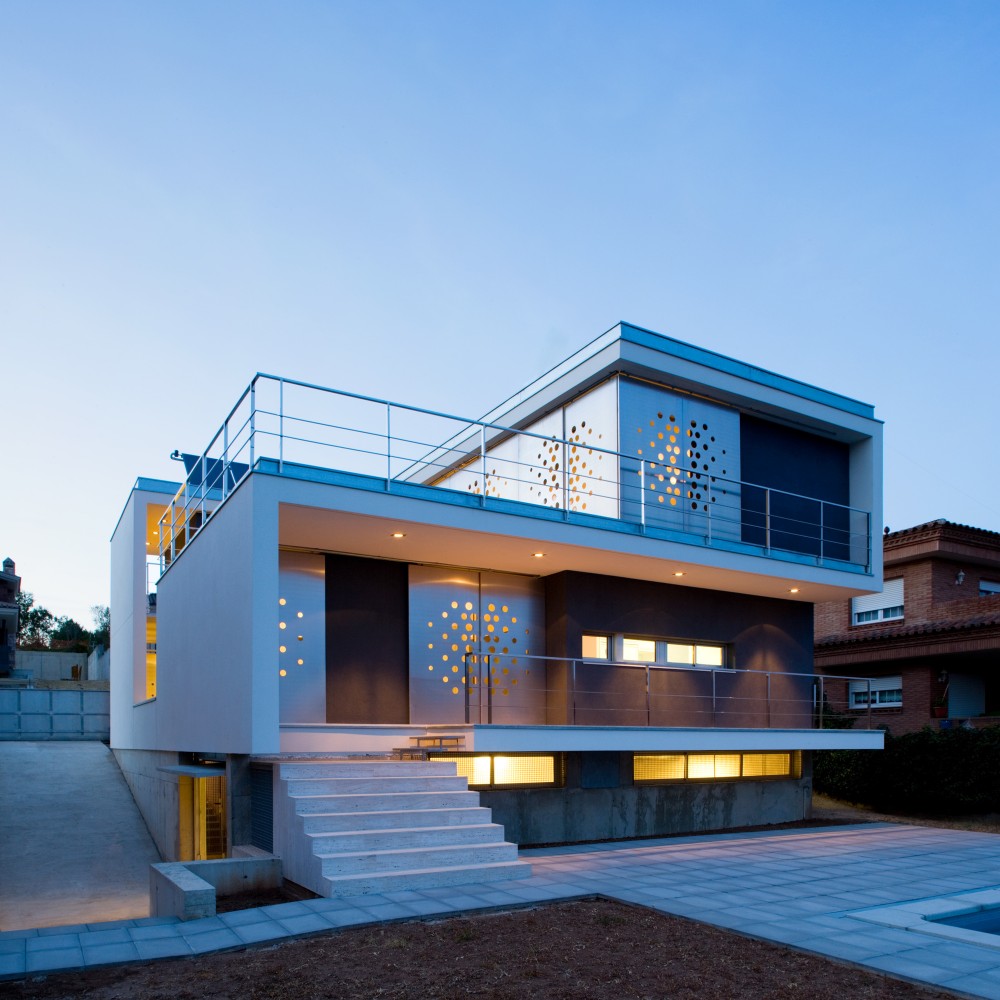 Ch_V House / Aguilera Guerrero