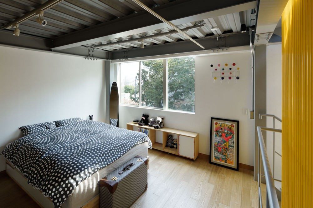 House N / mattch