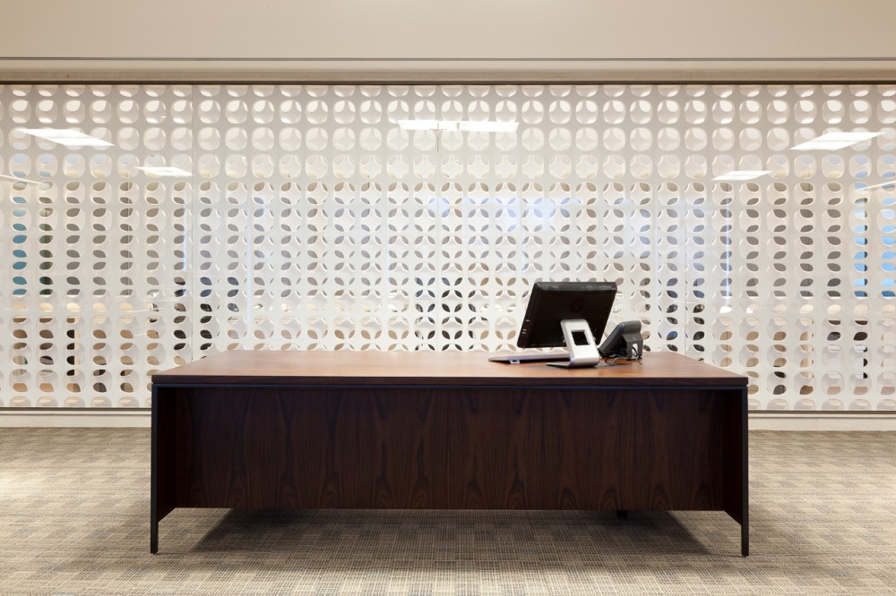 Bic Banco Headquarters / Kiko Salomão