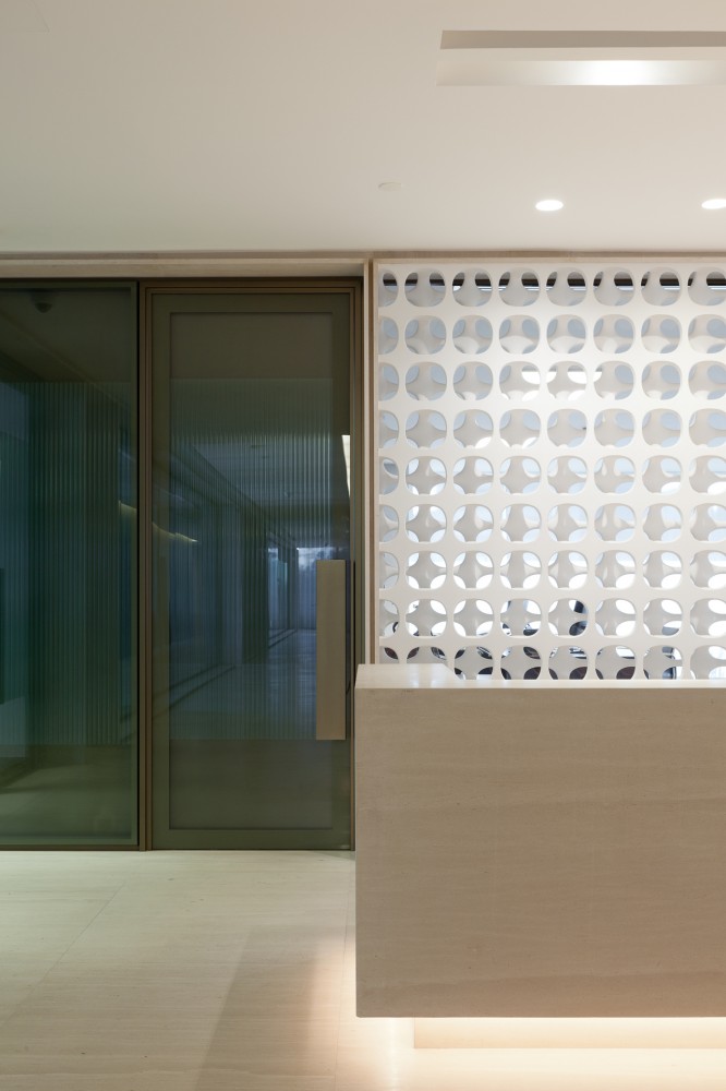 Bic Banco Headquarters / Kiko Salomão