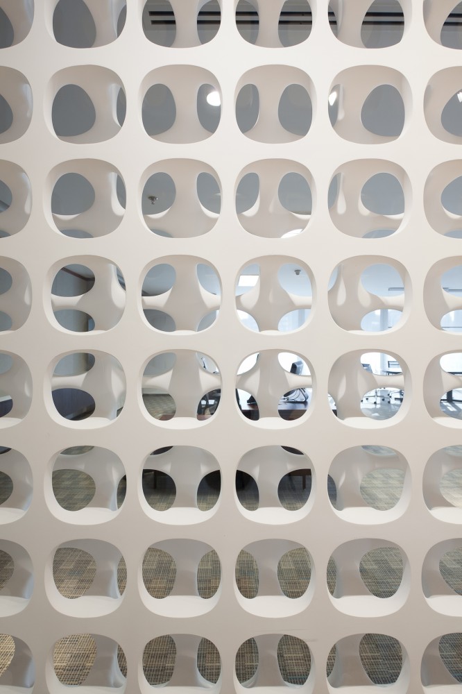 Bic Banco Headquarters / Kiko Salomão