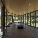 Cabañas Tumbaco / Diez + Muller Arquitectos Cabañas Tumbaco / Diez + Muller Arquitectos © Sebastian Crespo