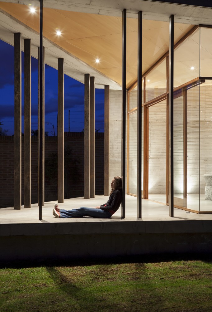 Tumbaco Cabins / Diez + Muller Arquitectos