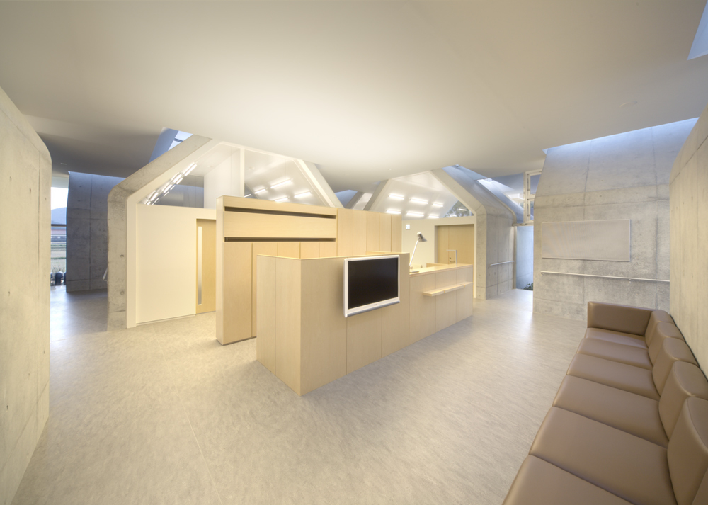 9 Gathered Huts / NKS Architects