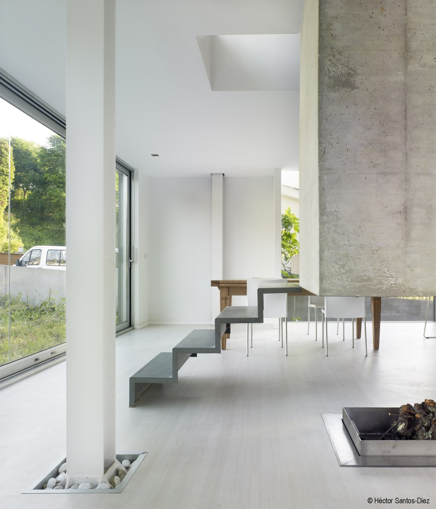 EINS House / Óscar Pedrós