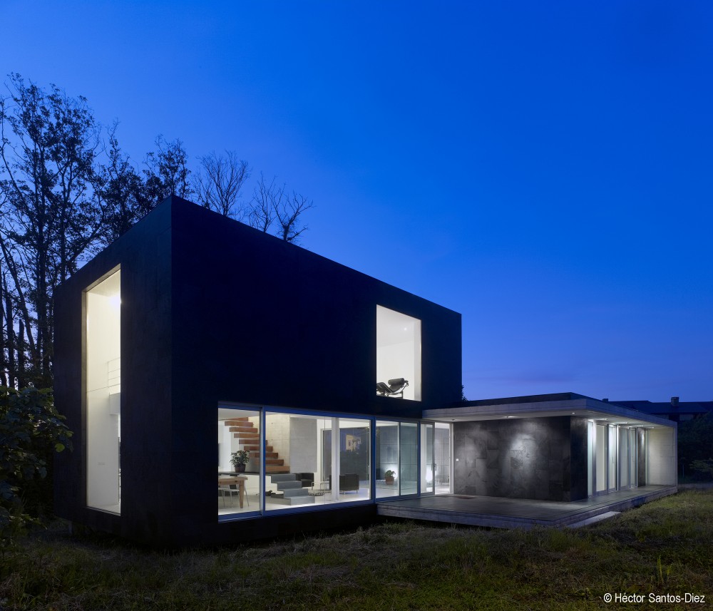 EINS House / Óscar Pedrós
