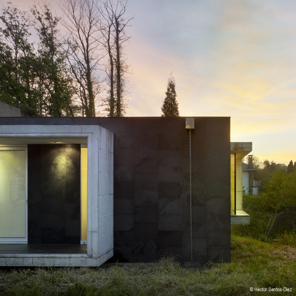EINS House / Óscar Pedrós