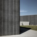 Materiale Edili Garavaglia / Buratti+Battiston Architects Materiale Edili Garavaglia / Buratti+Battiston Architects © Marcello Mariana