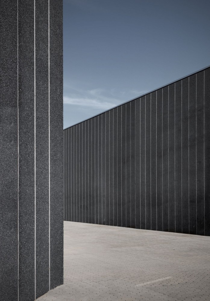 Materiale Edili Garavaglia / Buratti+Battiston Architects