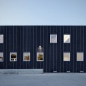 Materiale Edili Garavaglia / Buratti+Battiston Architects Materiale Edili Garavaglia / Buratti+Battiston Architects © Marcello Mariana