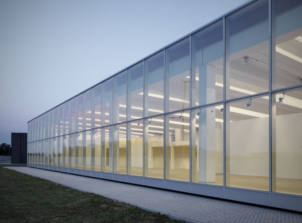 Materiale Edili Garavaglia / Buratti+Battiston Architects