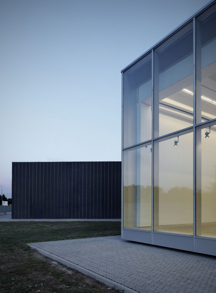 Materiale Edili Garavaglia / Buratti+Battiston Architects