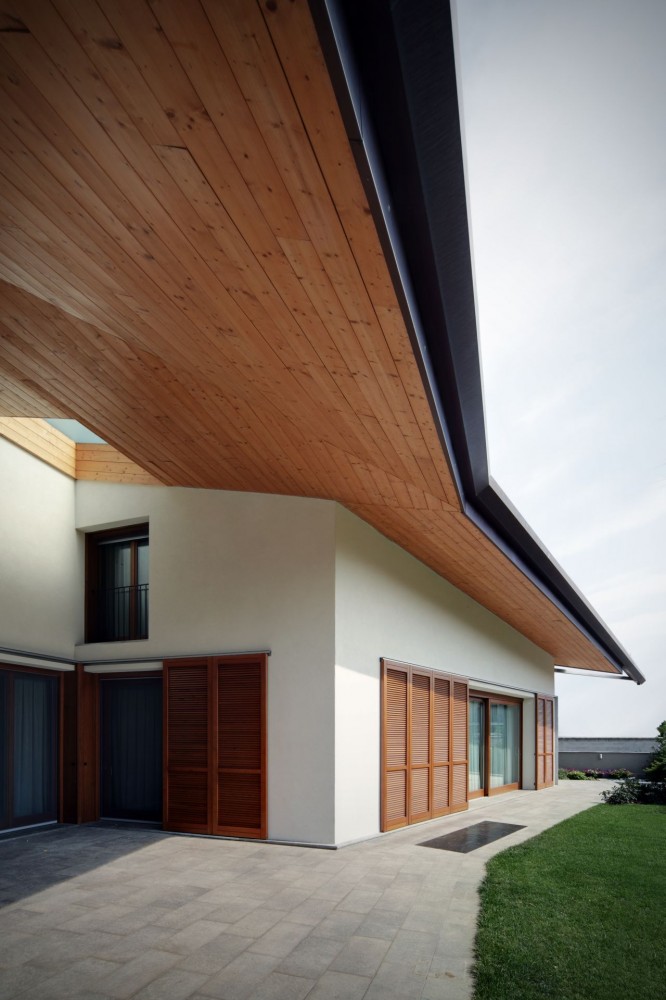 Villa Garavaglia / Buratti+Battiston Architects