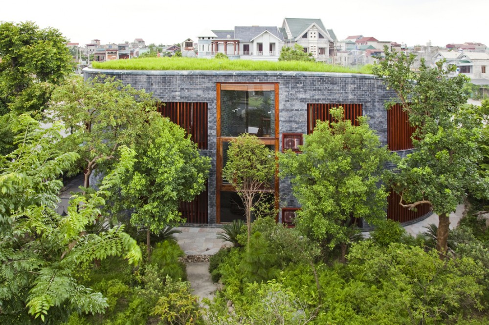 Stone House / Vo Trong Nghia Architects